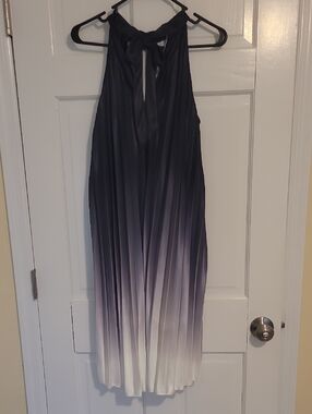 SHEIN Black to White Ombre Pleated Halter Midi Dress